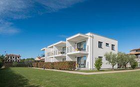 Lana Premium Residence 2